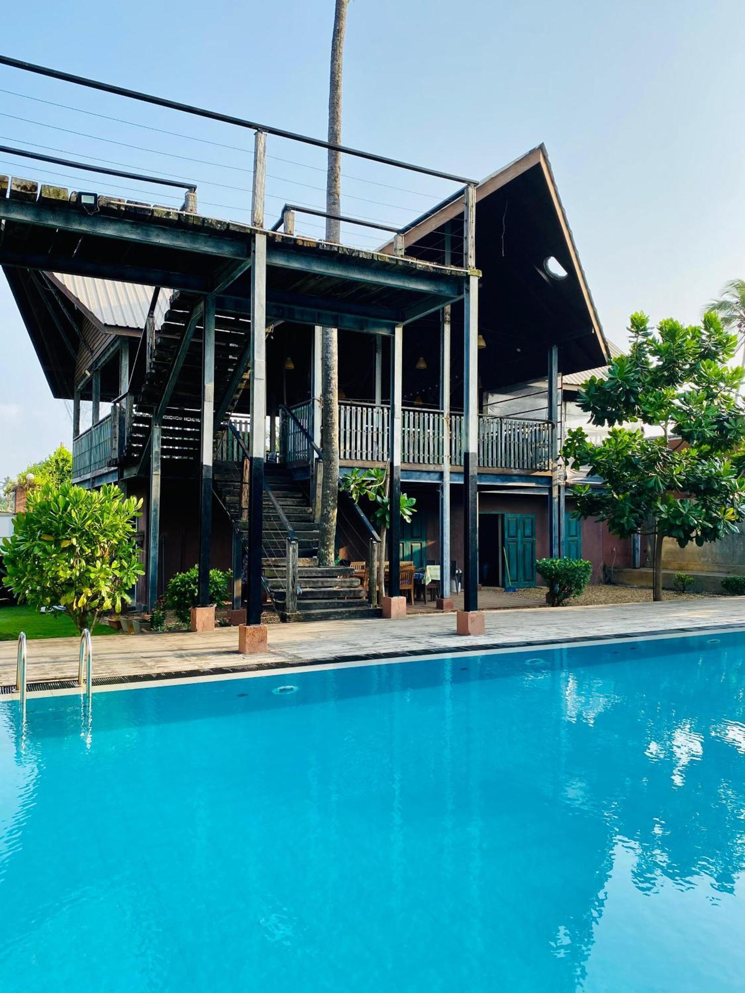 Saprin Beach Resort Усветакейява Экстерьер фото