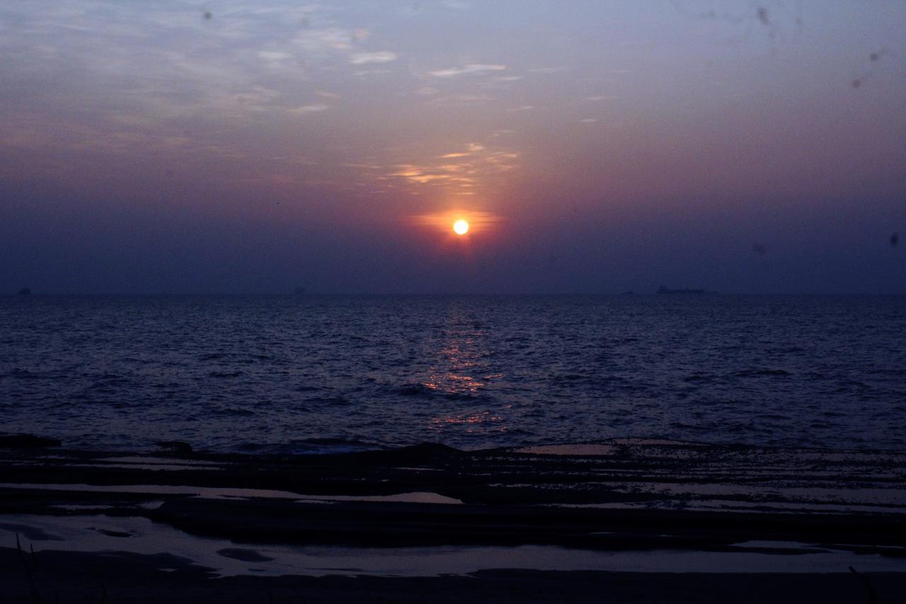 Saprin Beach Resort Усветакейява Экстерьер фото