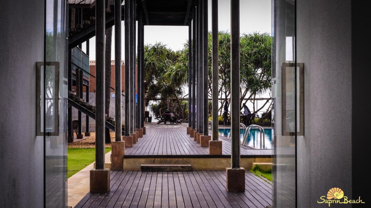 Saprin Beach Resort Усветакейява Экстерьер фото