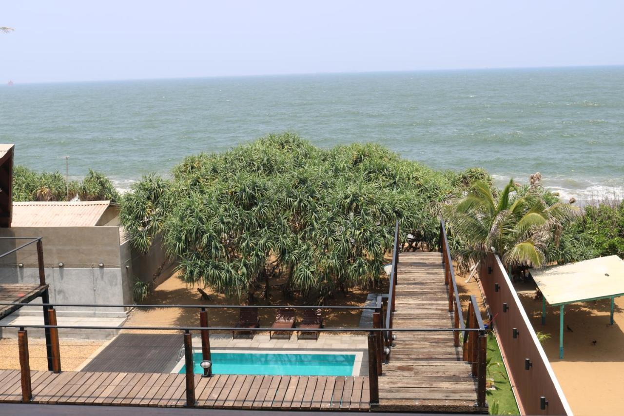 Saprin Beach Resort Усветакейява Экстерьер фото